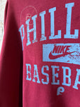 Phillies women’s oversized cropped crewneck